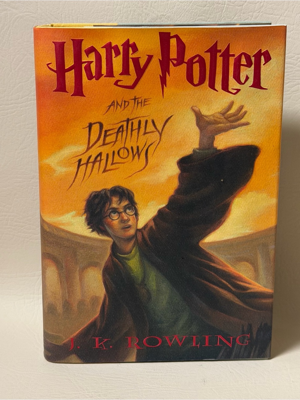 Harry Potter and the Deathly Hallows by J. K. Rowling Ist Edition
Ist Print